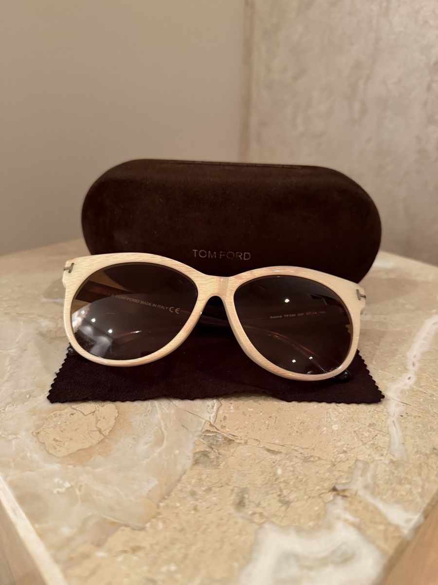 Tom Ford Occhiali & Lenti: Tom Ford sunglasses – Usato da Paradiso venduto da apf_mh9c