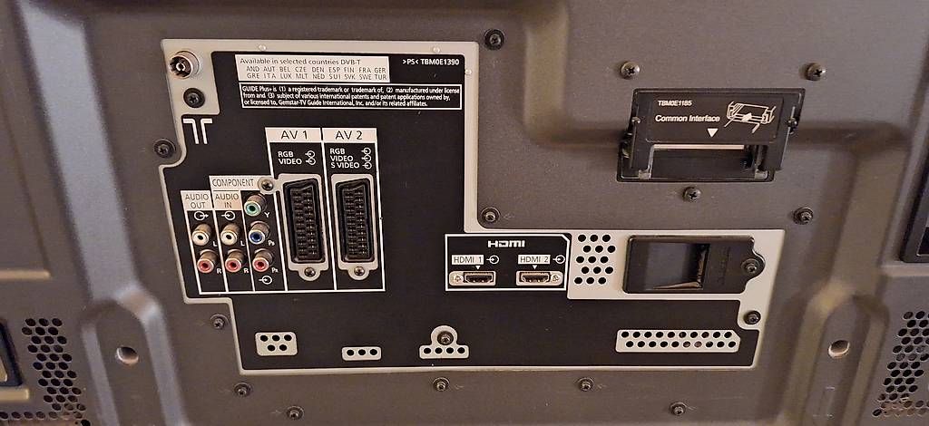 Appareils TV: TV Panasonic 42" – D'occasion à Les Hauts-Geneveys par Gillouone 1