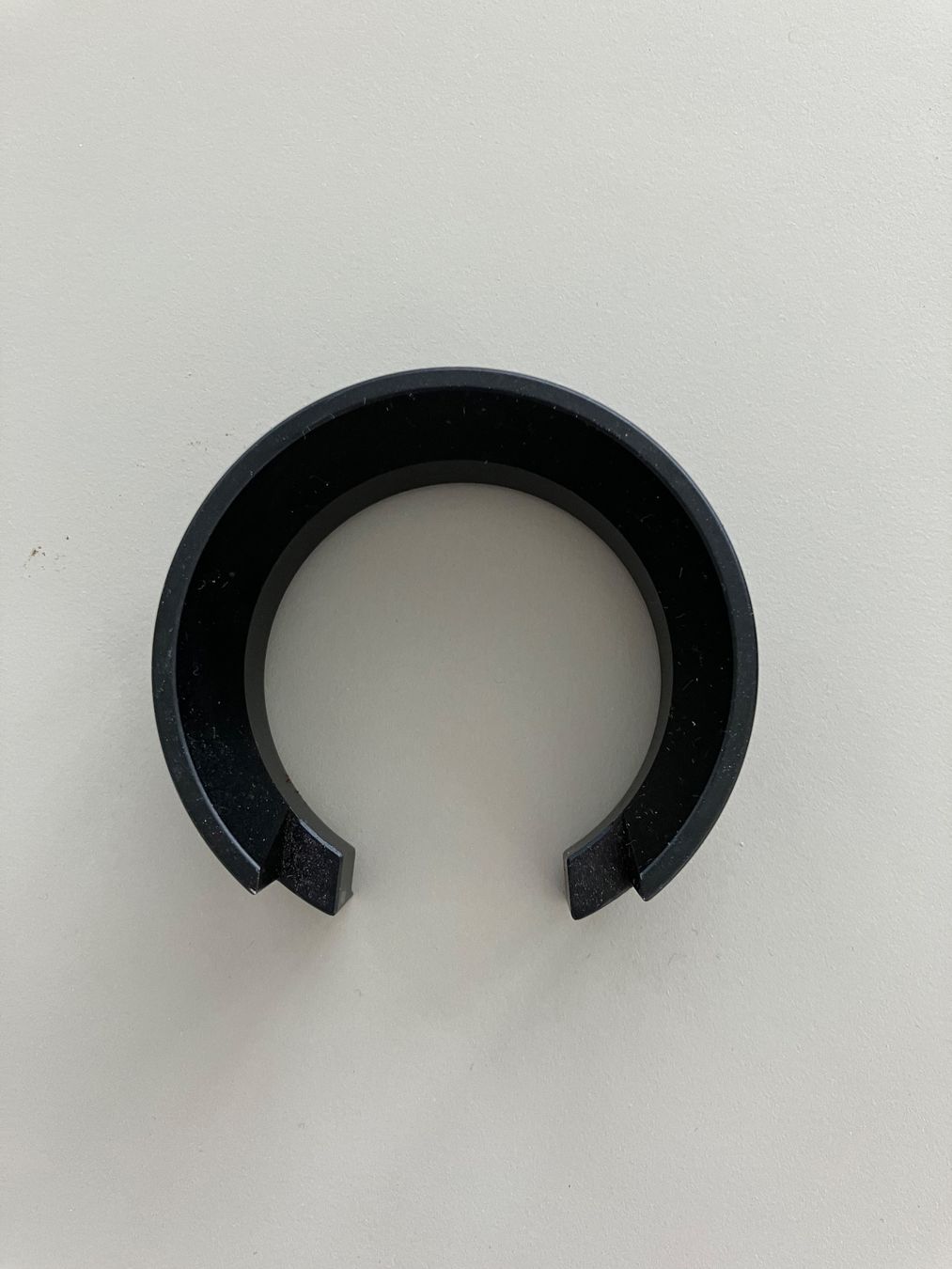 Altri elettrodomestici e apparecchi d’epoca: Eureka Mignon Pulvertrichter/Dosing Funnel, magnetisch, Alu – Usato da Zürich venduto da mnnw 4
