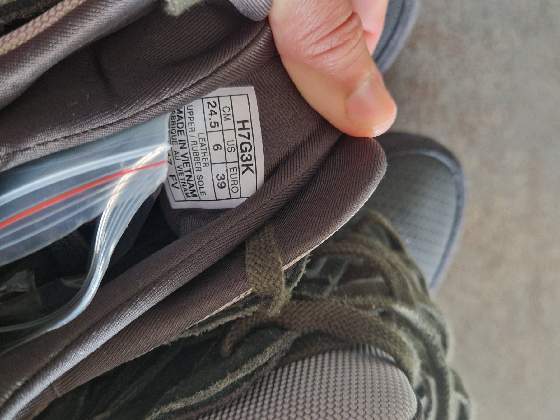 Onitsuka Damenschuhe: ASICS TIGER – Neu und originalverpackt aus Balsthal von Soraia7 2