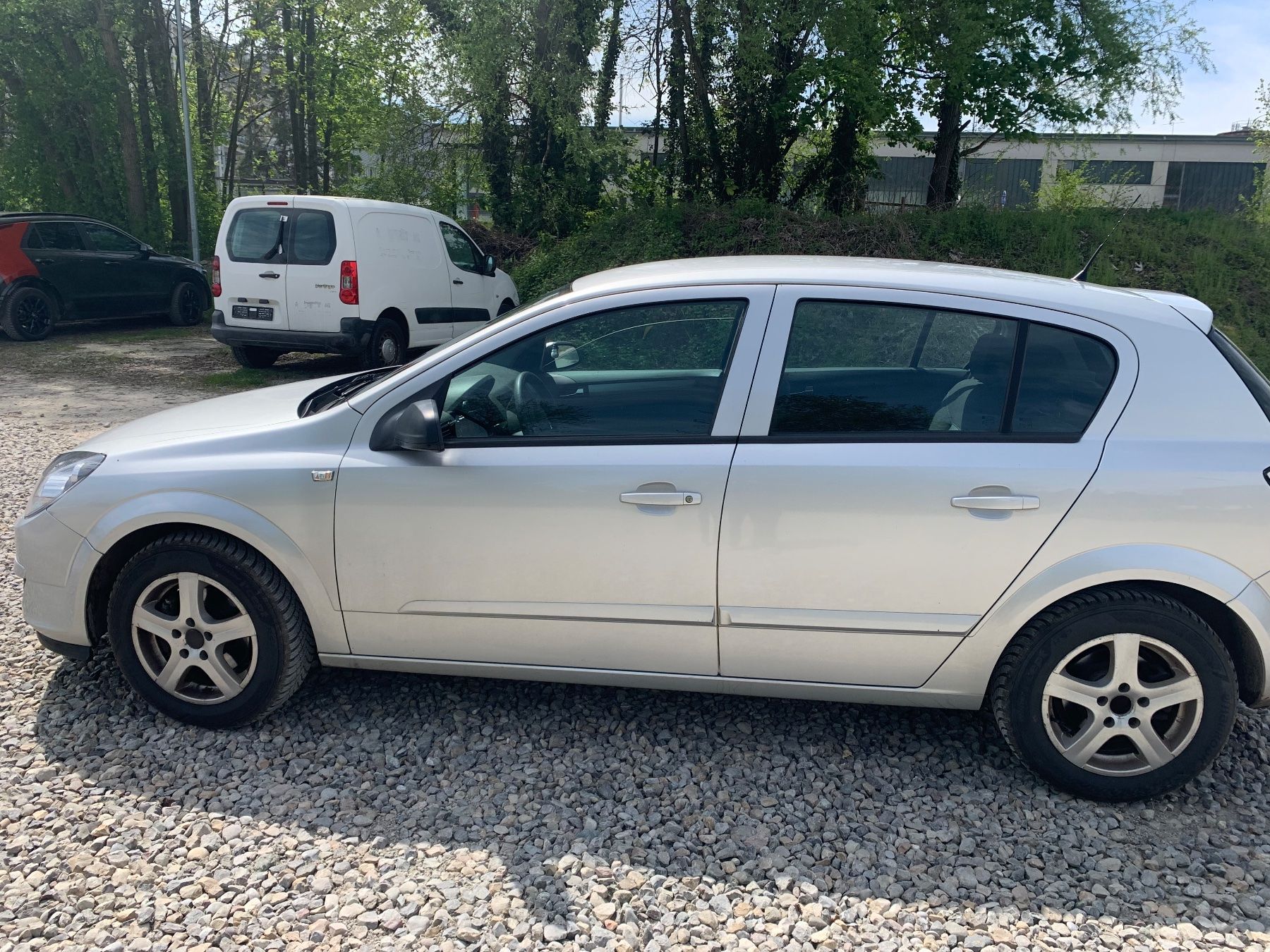Opel Automobili: Opel Astra H 18 - automat – Usato da Lenggenwil venduto da Tragopogon 2
