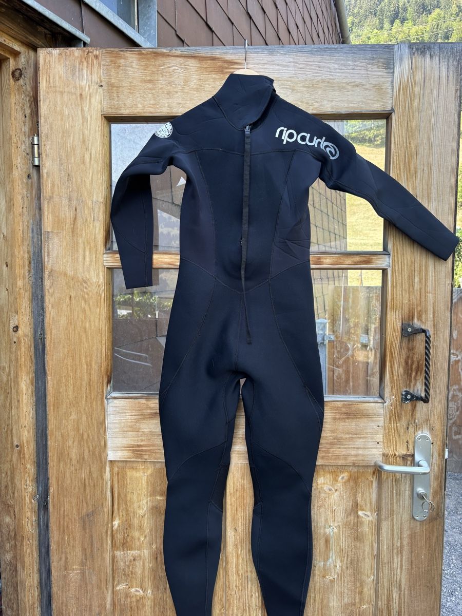 Rip Curl Mute per immersioni: Neoprenanzug Ripcurl Gr. 10 – Usato da Erlenbach im Simmental venduto da franiba 2