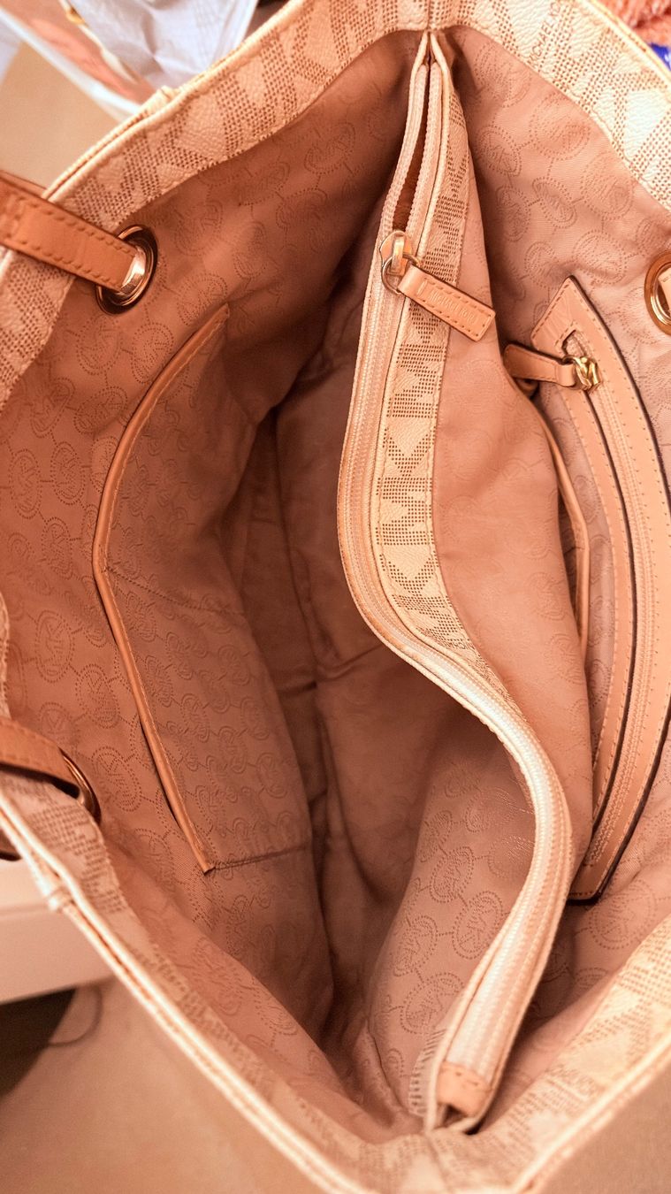 Michael Kors Borse da donna: • Michael Kors Tasche • – Usato da Basel venduto da mendoza13 3