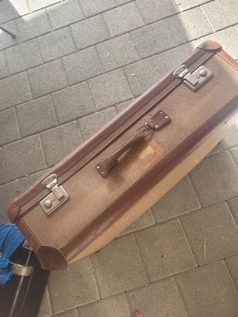 Vintage Reisekoffer braun strukturiert gebrauchter Zustand