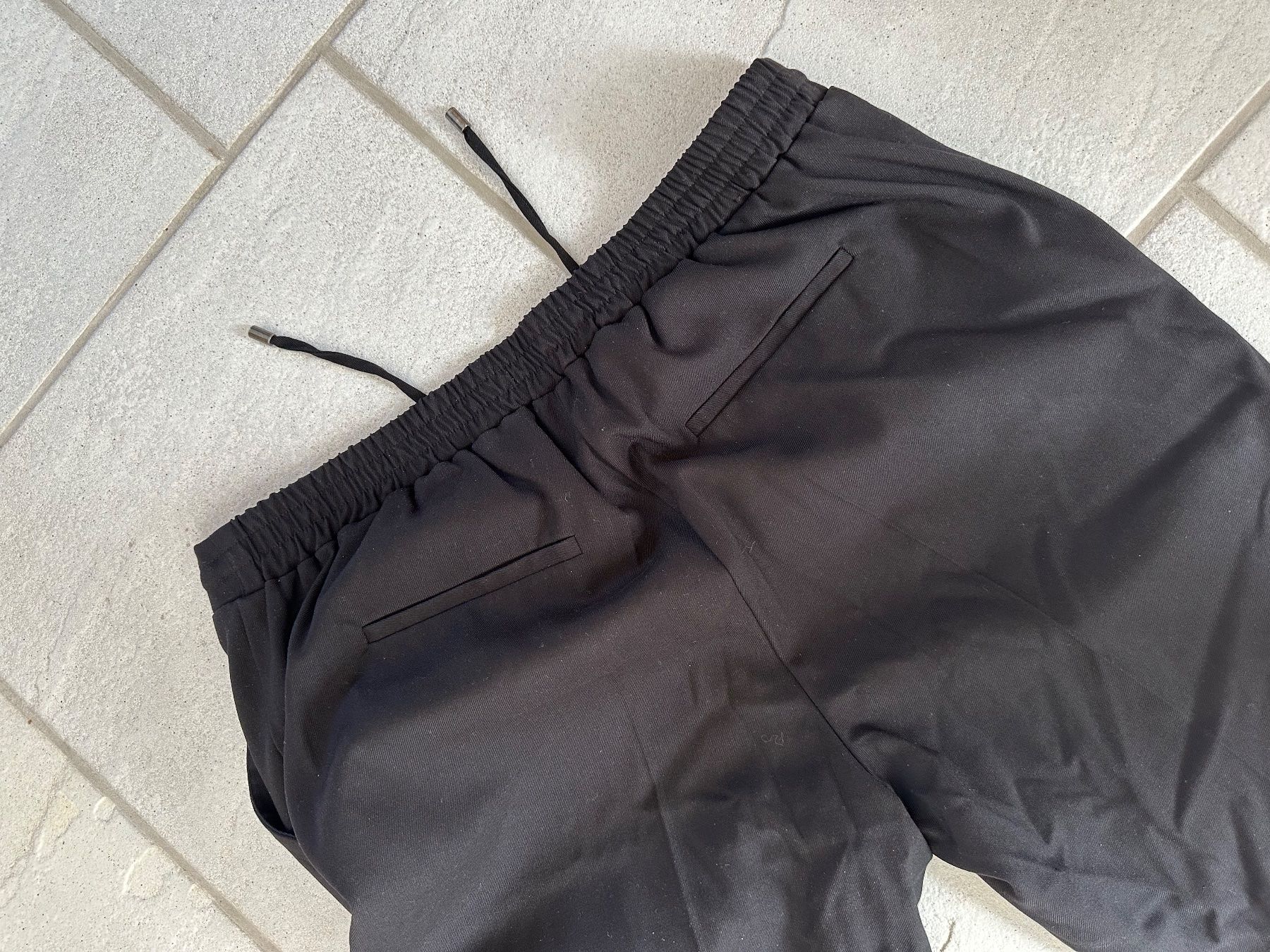 C&A Pantaloni: Schwarze Stoffhose – Usato da Pfäffikon ZH venduto da bingo74 3