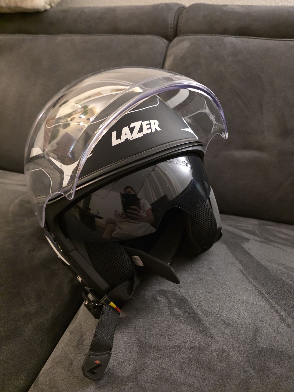 Casques & visières: Lazer Motorradhelm S – D'occasion à Schübelbach par Emilia_01 4