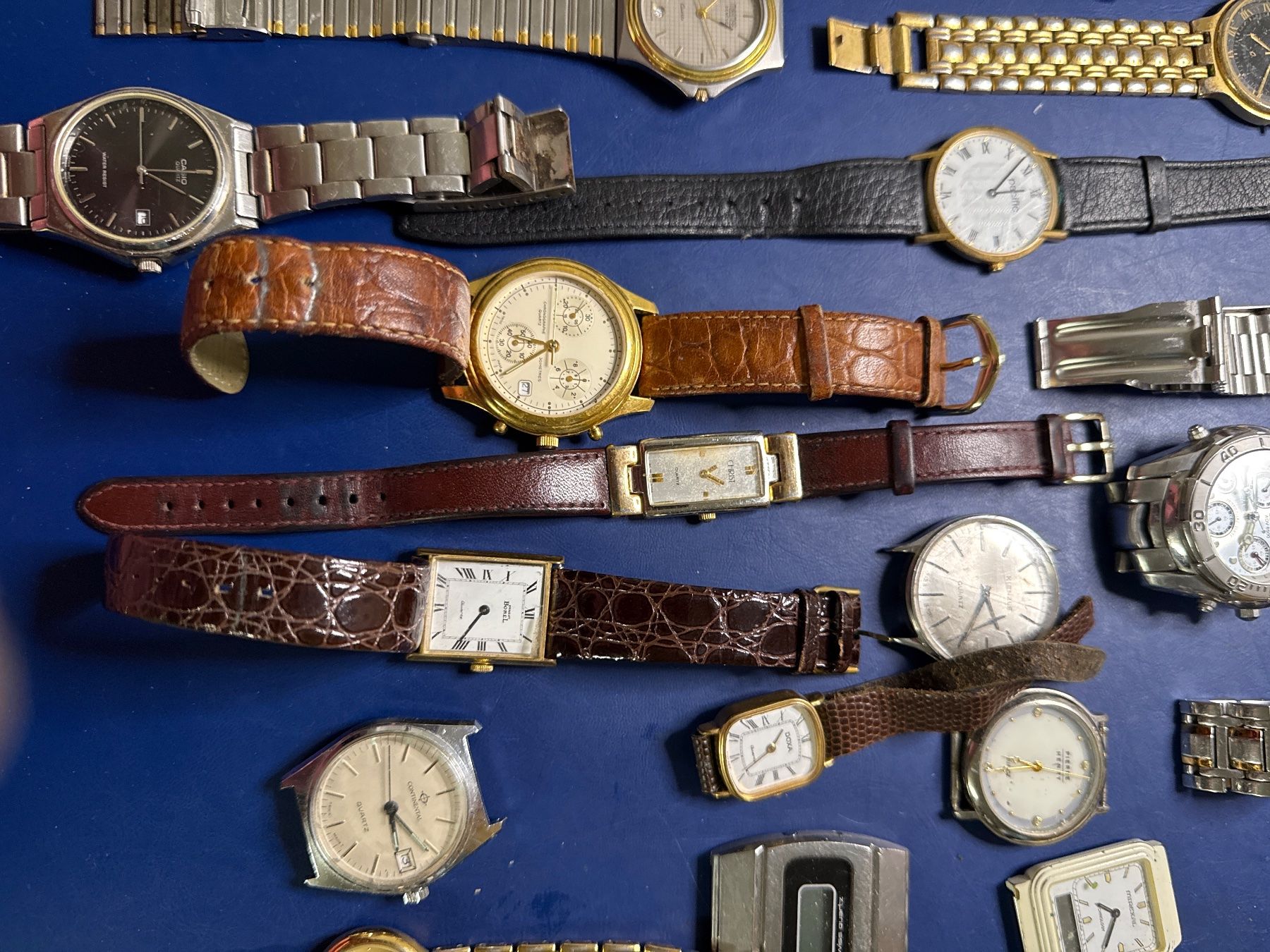 Montres: Uhrenlot unkontrolliert – Défectueux à Pfeffingen par Allhandelklgwatches 5