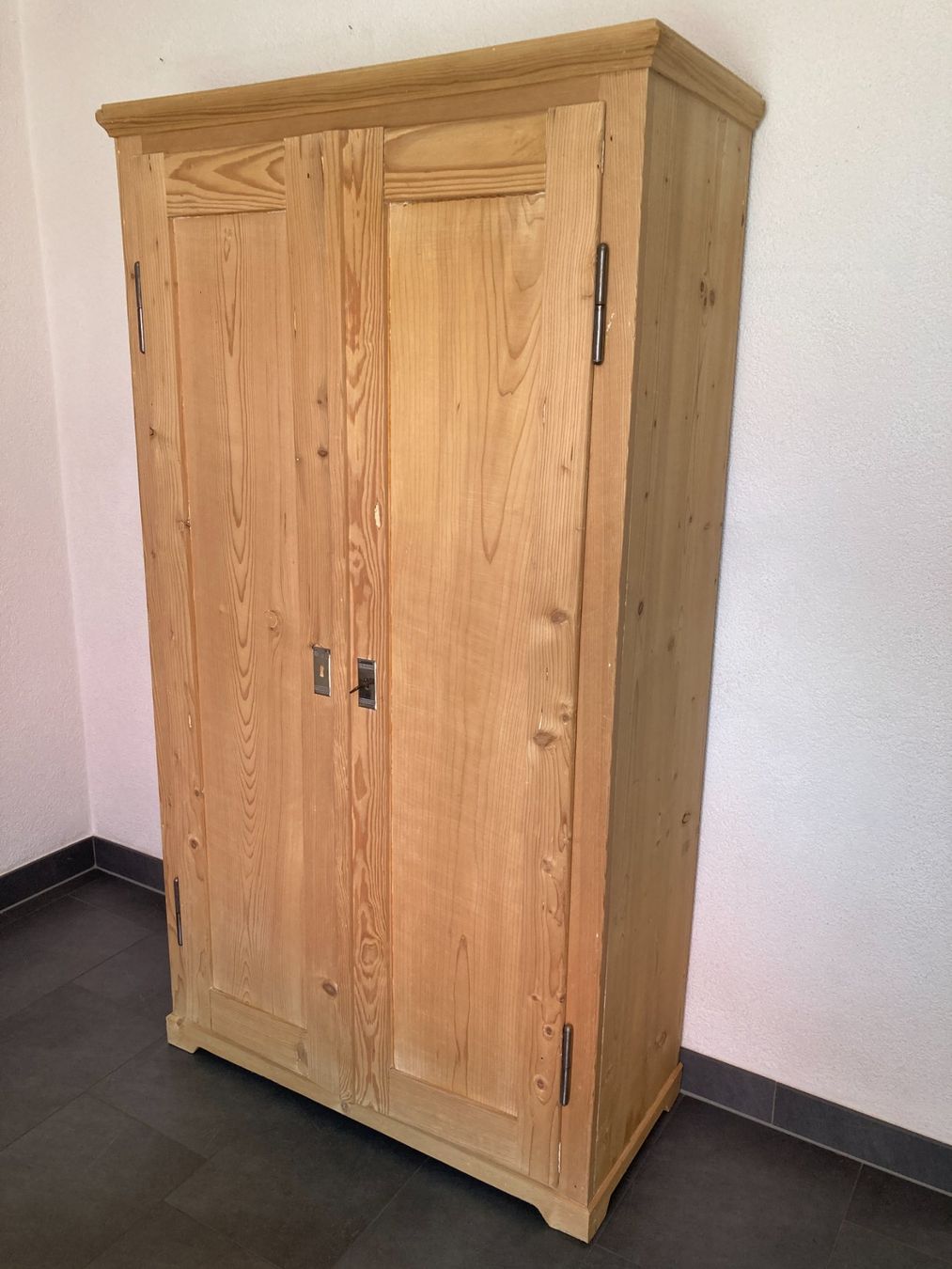 Armoires: Antiker Kasten – D'occasion à Wil SG par Pin05 2