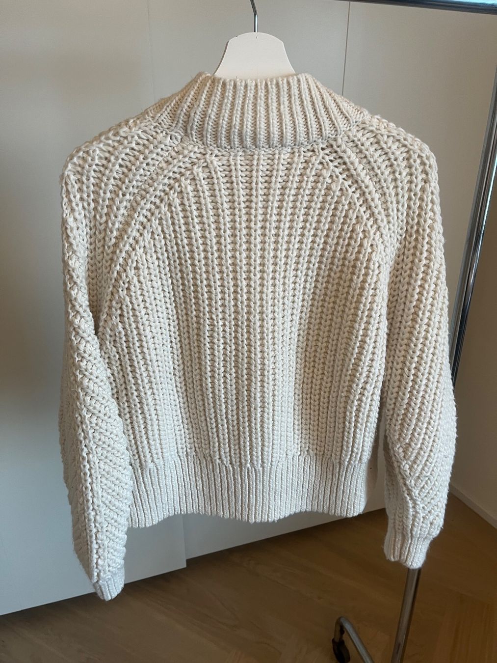 H&M Maglioni & Felpe: H&M Strickpullover, Grösse M, Winter-Look – Usato da Zürich venduto da Estelle_C 2