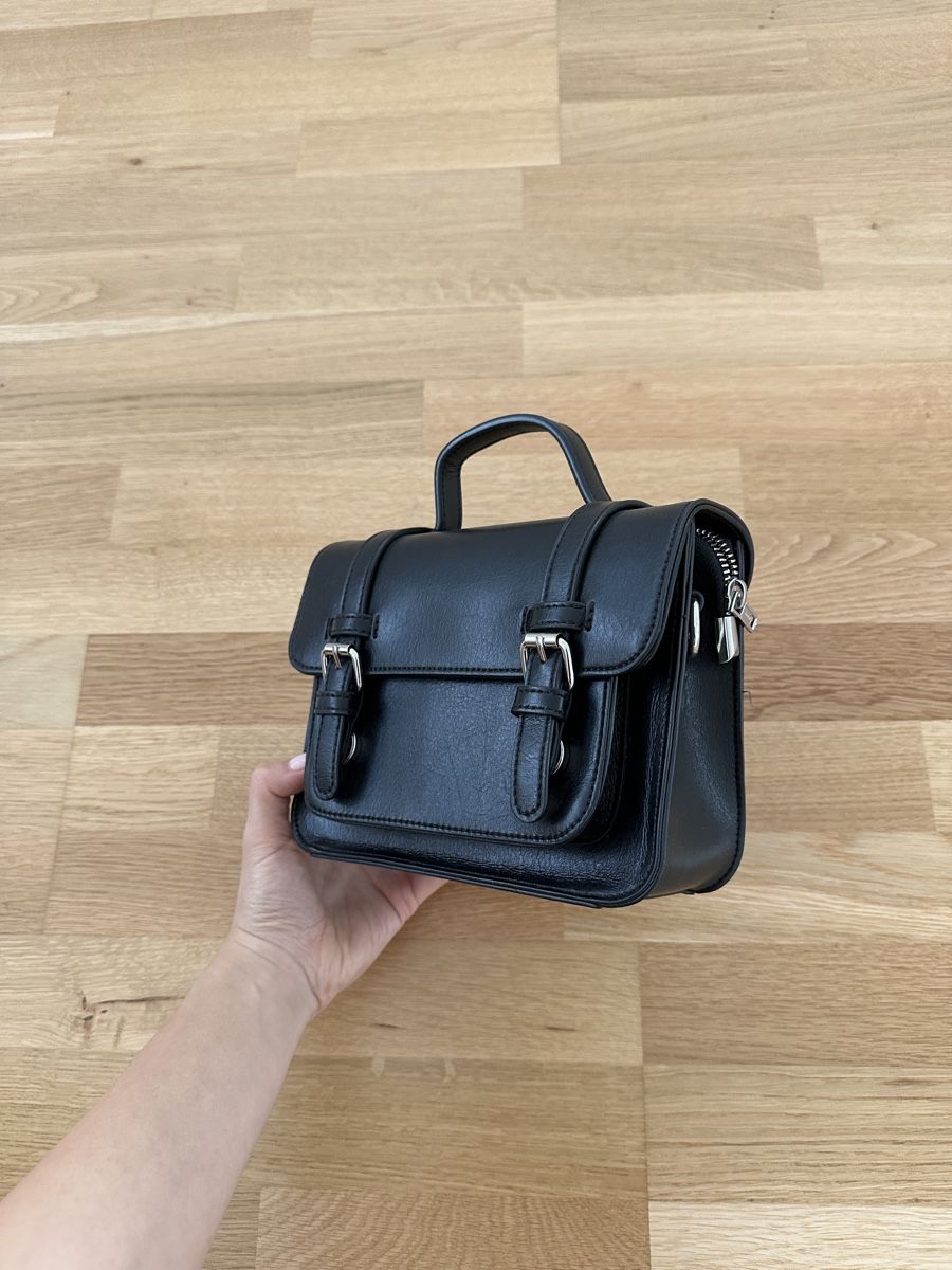 Brandy Melville Sacs femmes: Schwarze Tasche – D'occasion à Brugg AG par sanfllower 2