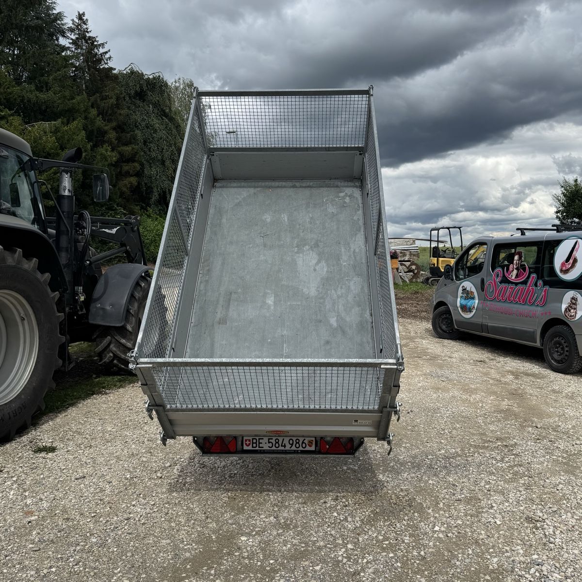 Camions-bennes: Autoanhänger Kipper  – D'occasion à Täuffelen par florian6310 2