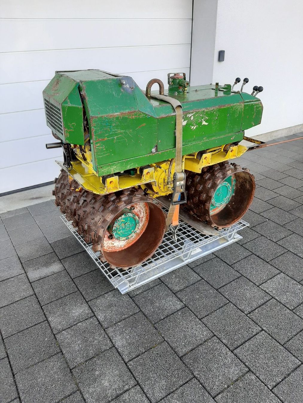 Rammax Tutte le macchine: Rammax Verdichter Diesel – Usato da Rain venduto da Kleinmoto
