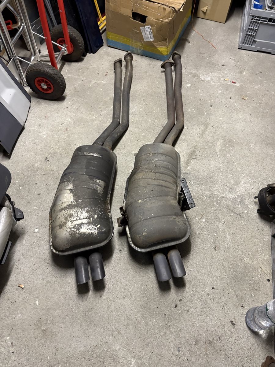BMW Tutti pezzi di ricambio auto: Bmw e36 325i Original ESD – Usato da Zürich venduto da Bimmer3
