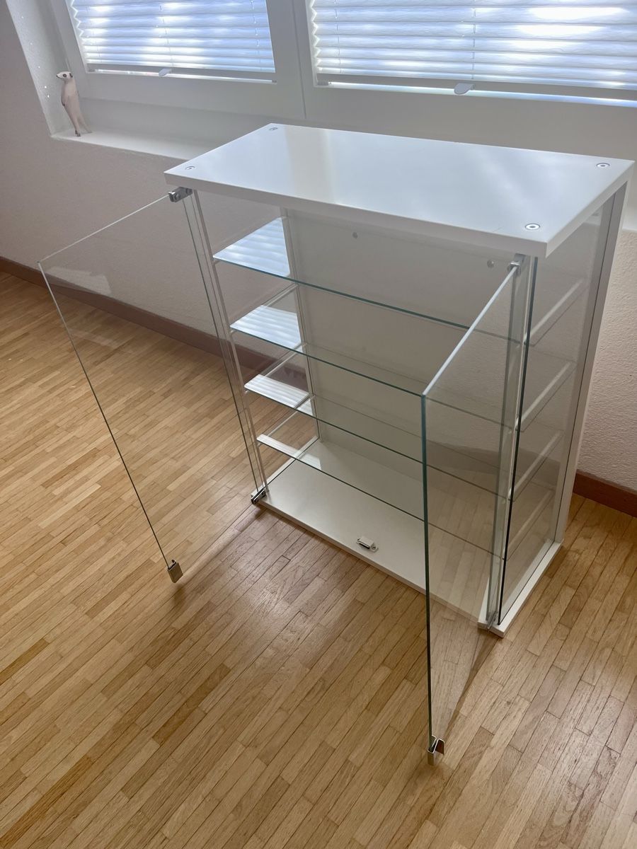 Bicchieri: Vitrine aus Hartglas – Usato da Zürich venduto da Chris-1985 3