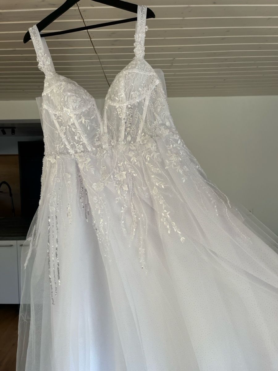 Vestiti: Robe de mariée – Nuovo (secondo la descrizione) da Troistorrents venduto da Marie_anna_vs