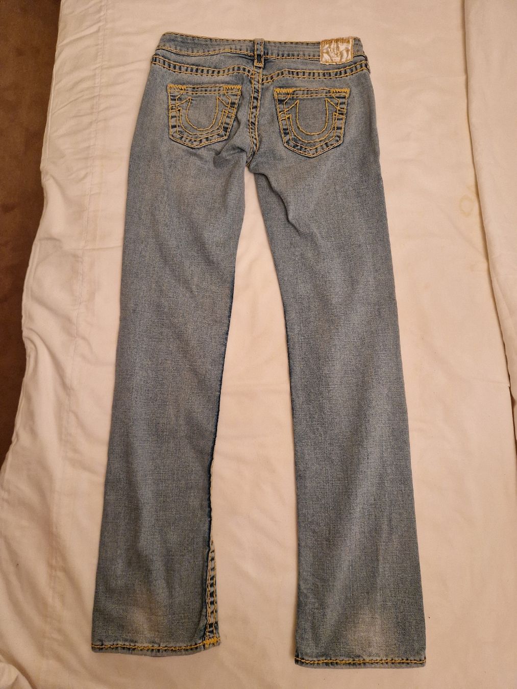 True Religion Jeans: True Religion Jeans, hellblau, Grösse 29, cooler Look – Nuovo (secondo la descrizione) da Thun venduto da Sde 6