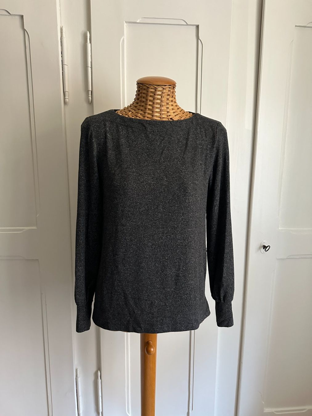 S.Oliver Pullover & Sweatshirts: S.OLIVER - Pullover dunkelgrau meliert XS – Gebraucht aus Zürich von Diazaio