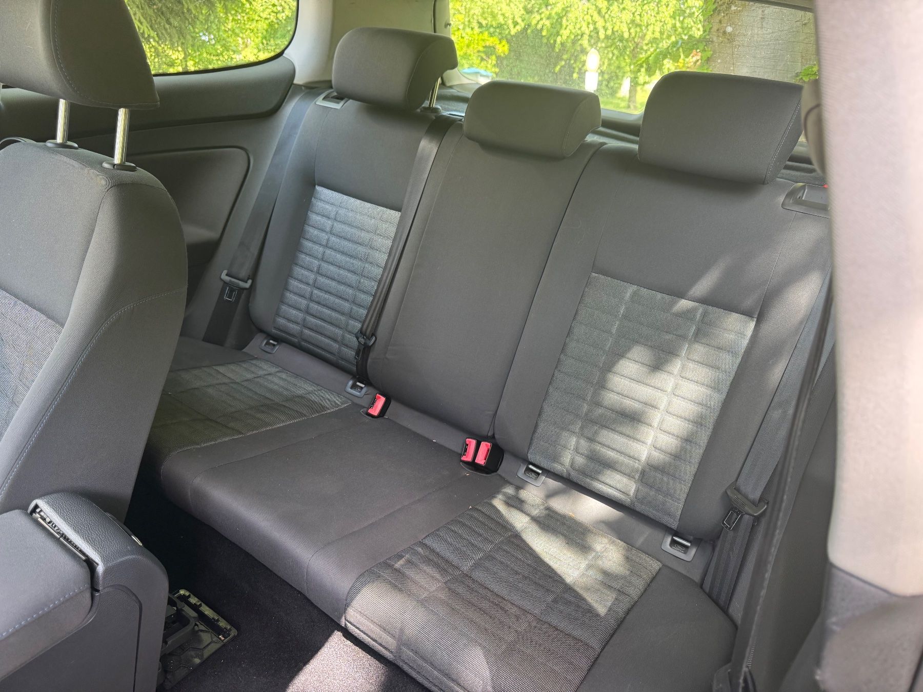 VW Automobili: VW Golf Vl Tour – Usato da Zürich venduto da Sim77 5