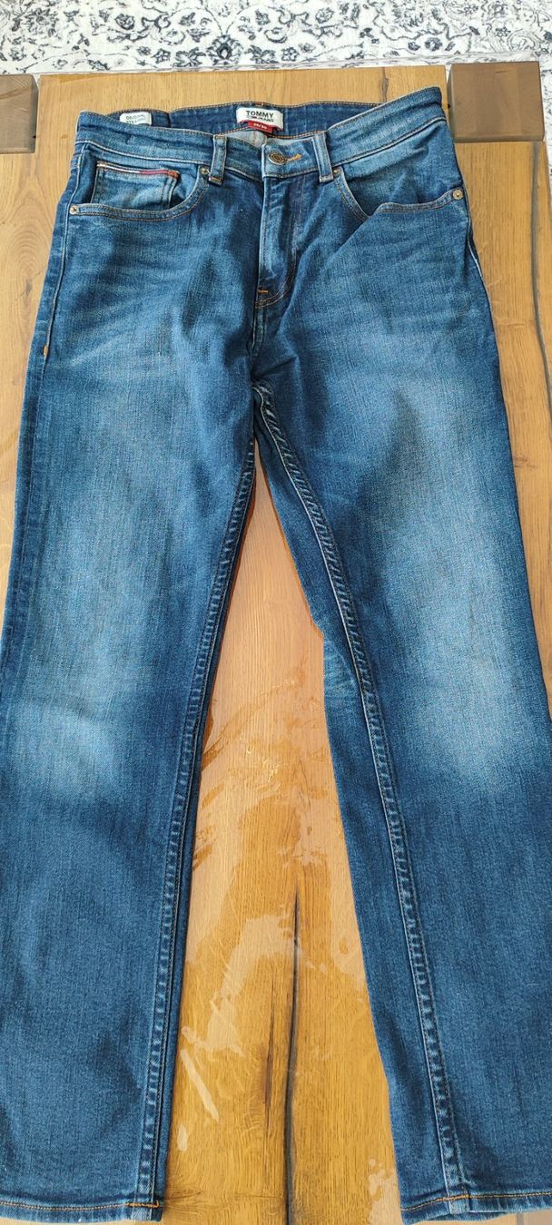 Tommy Hilfiger Jeans: Tommy Hilfiger Jeans – Usato da Chur venduto da djovanna 3