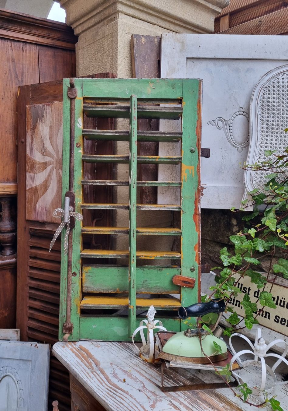 Volets: Antiker Fensterladen – D'occasion à Wohlen AG par Atelier-Elisa 1