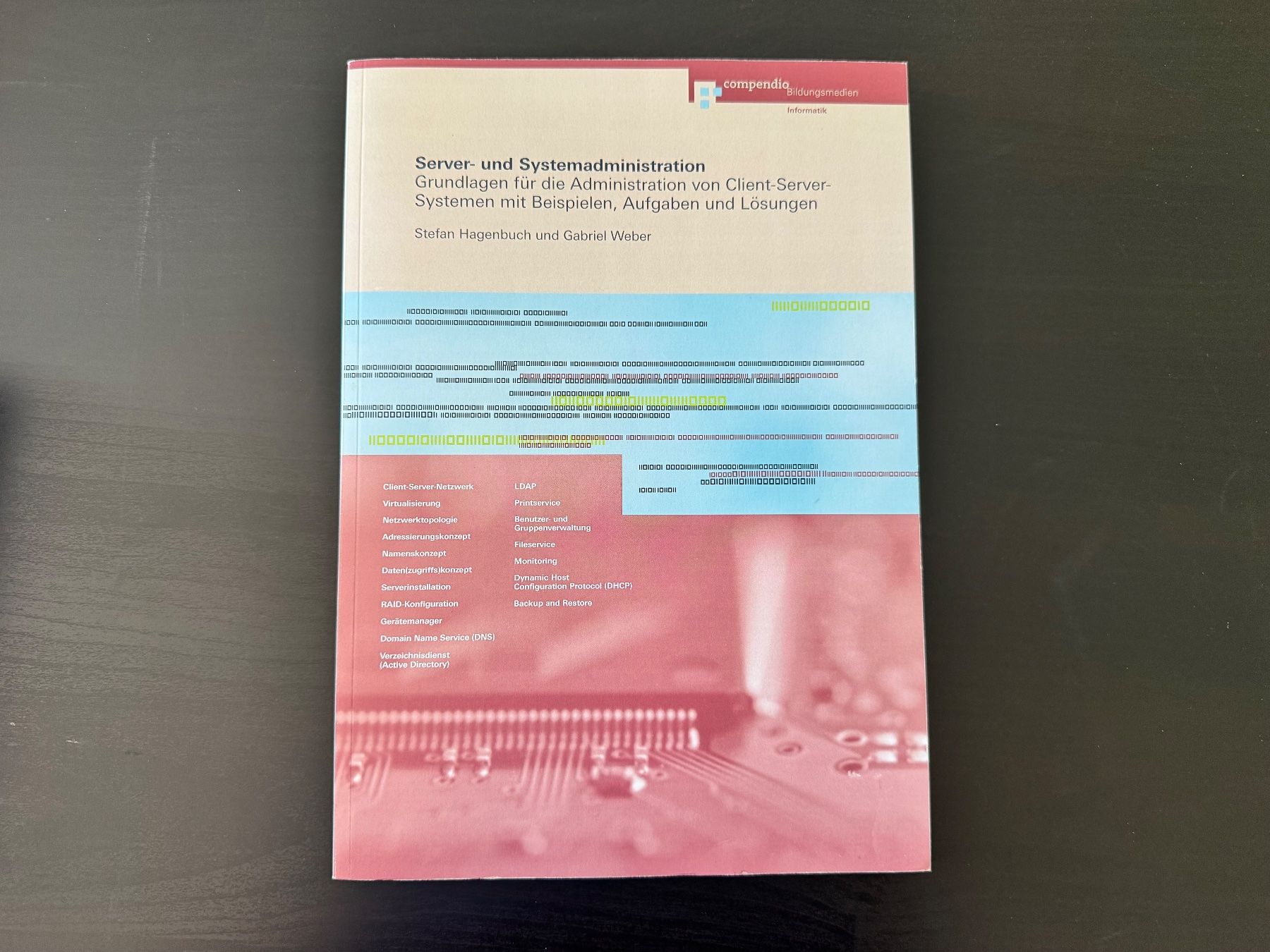 Livres: Informatik Buch Server- und Systemadministration Grundlagen – D'occasion à Löhningen par santafe06