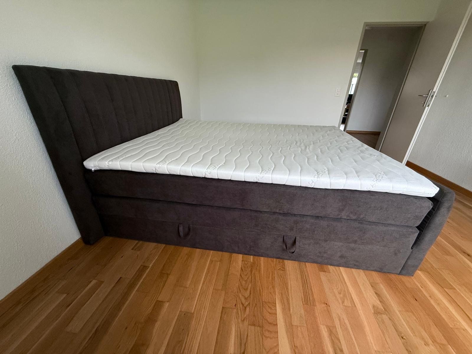 Letti: Carryhome BOXSPRINGBETT 160/200 cm Braun – Usato da Vättis venduto da MauMP 5