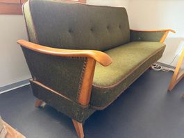 2er Sofa 2 Sessel Holzarmlehnen guter Zustand