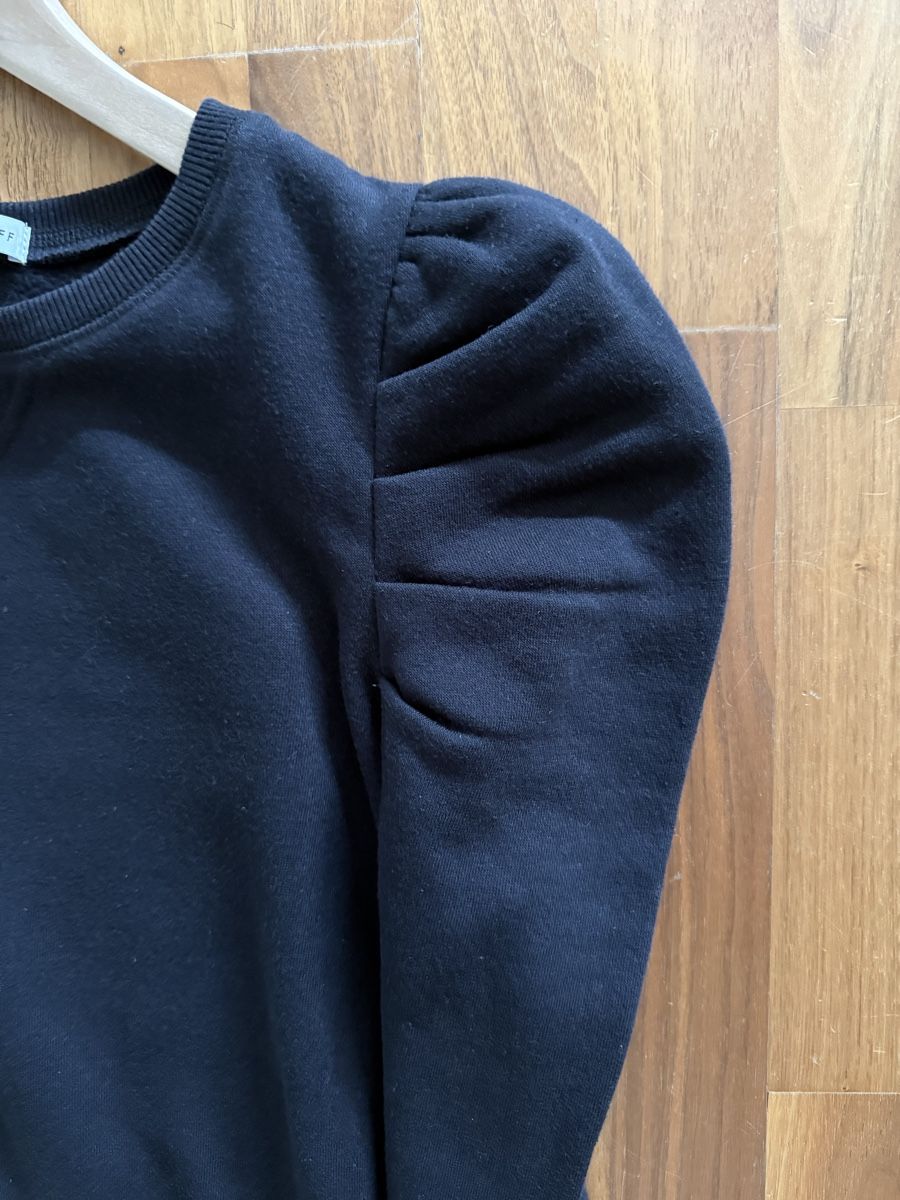 Maglioni & Felpe: REBECCA MINKOFF Pullover Schwarz M – Usato da Lugnorre venduto da jettsett 5