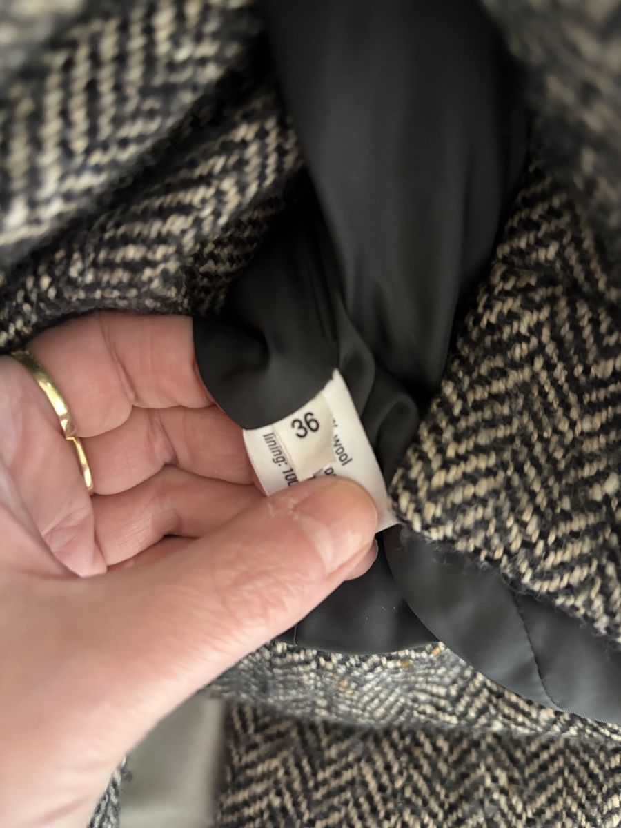 Completi & Tailleur: Anzug Dorothee Vogel – Usato da Basel venduto da Brunner.T 2