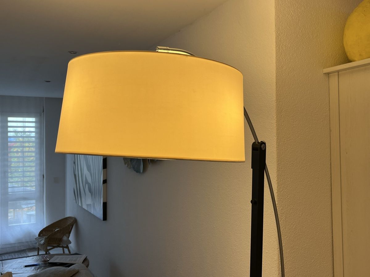 Lampen: Stehlampe – Gebraucht aus Berikon von Dusche 1