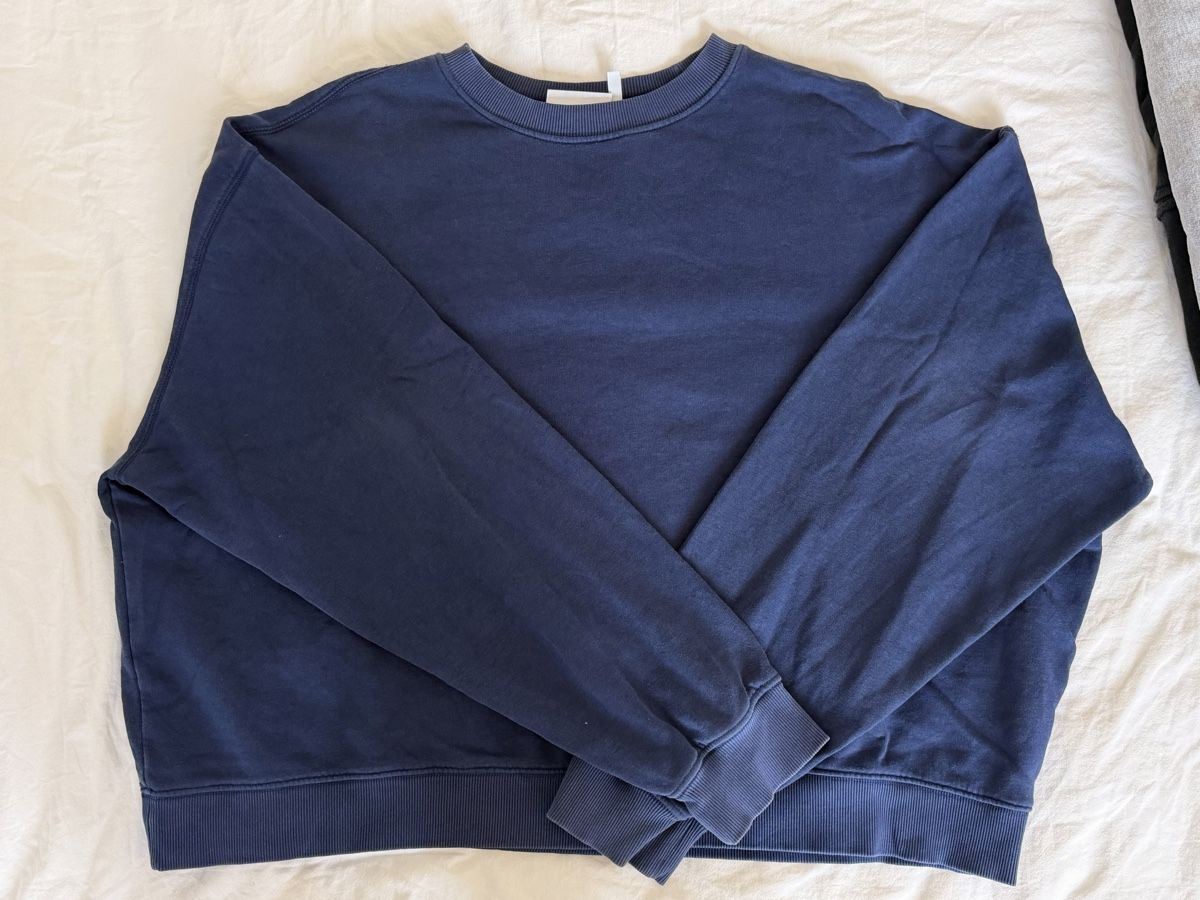 Weekday Maglioni & Felpe: WEEKDAY sweater  – Usato da Buonas venduto da mej_6s67 1