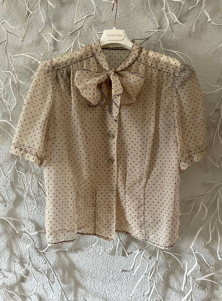 Camicette: Puderrosa Vintage-Bluse mit Schleife – Usato da Zürich venduto da cyberbliss