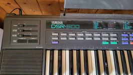 Yamaha DSR-500 Vintage FM synth