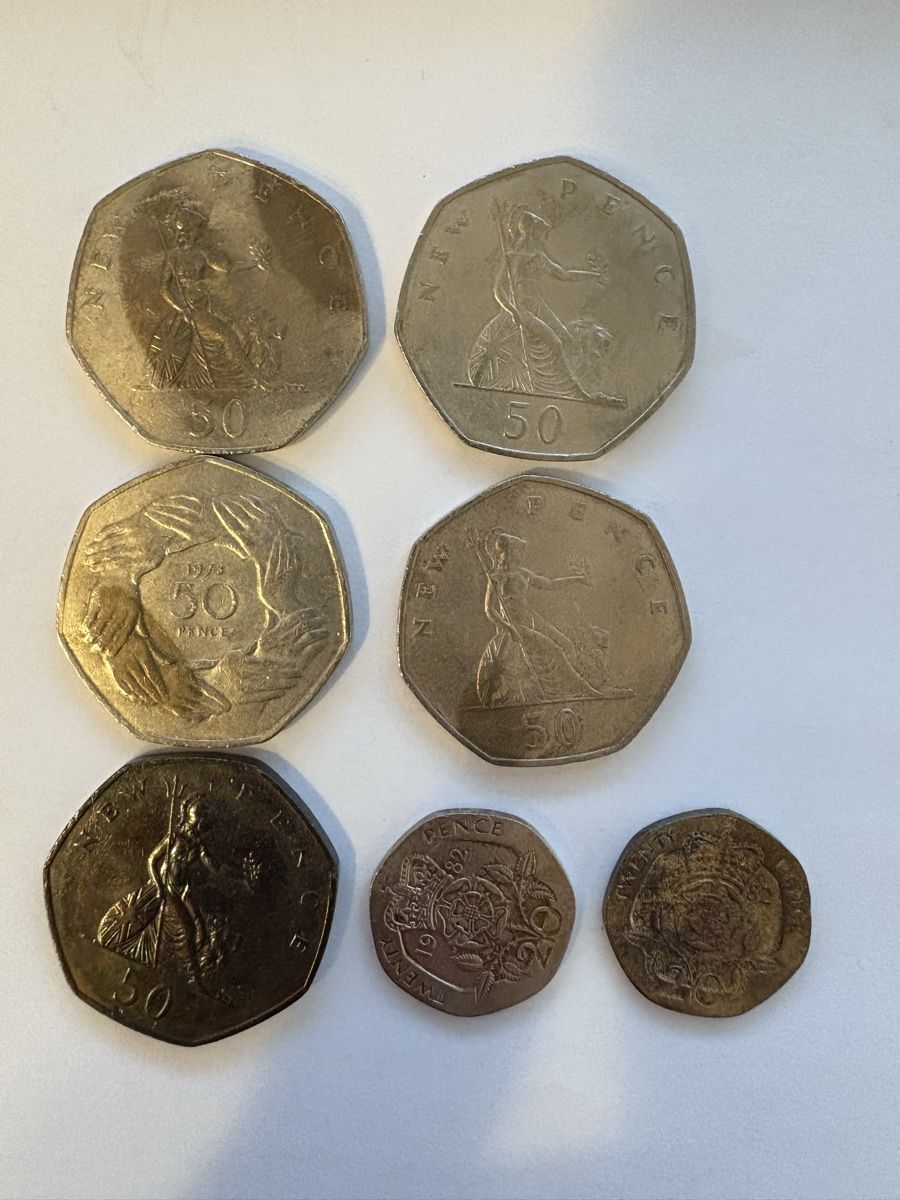 Toutes les monnaies: Twenty/new  pence Lot 7  – D'occasion à Murten par Tzaugg