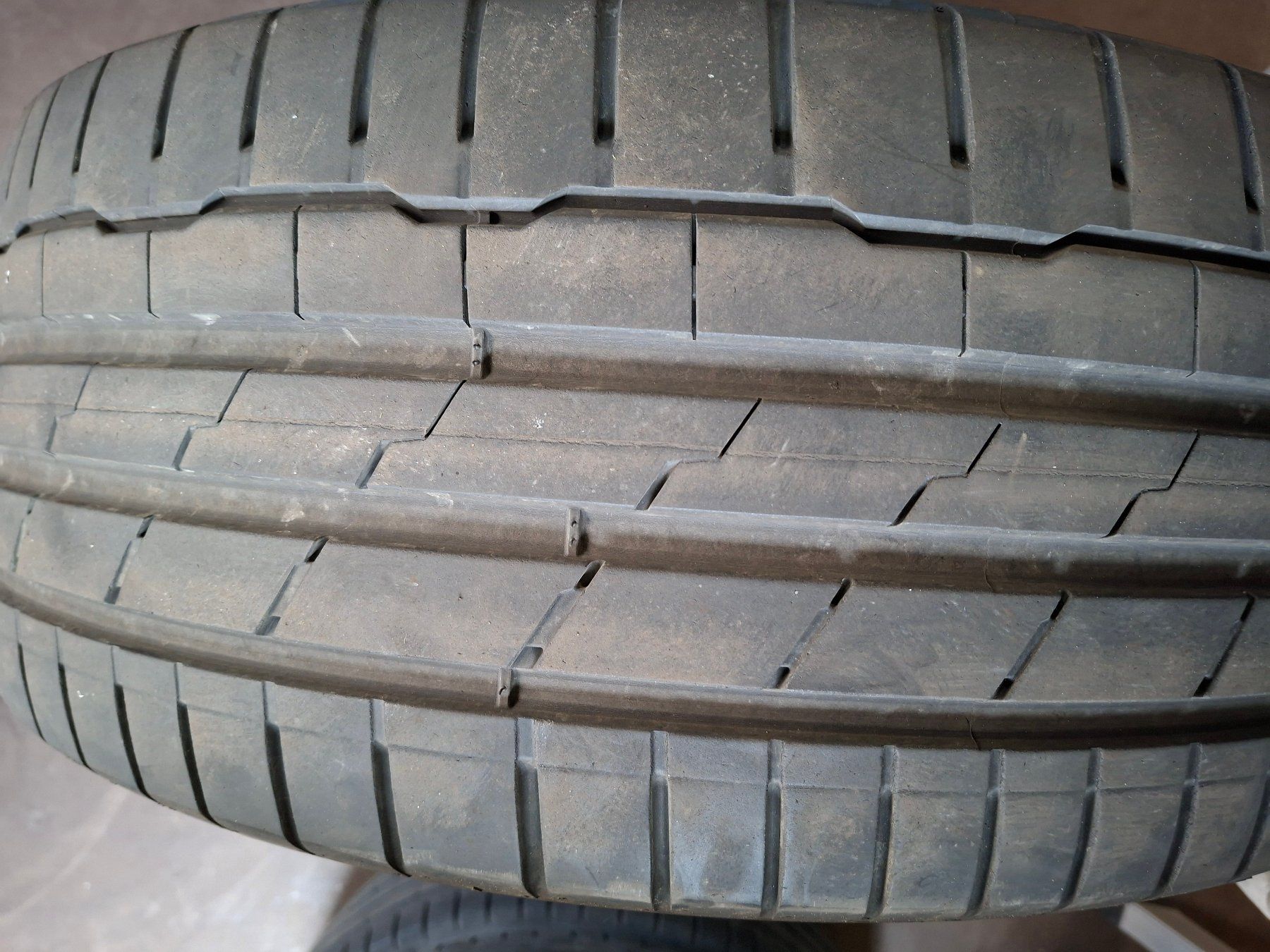 Hankook Pneumatici & Ruote complete: sommerreifen gebraucht – Usato da Oberriet SG venduto da Ekl1