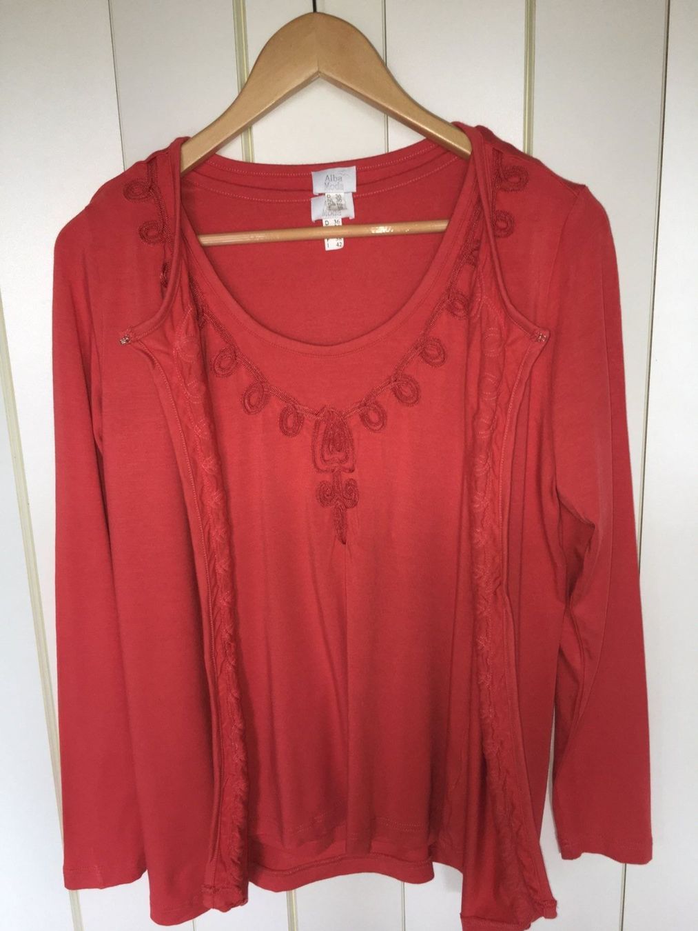Alba Moda Tops: ALBA MODA Jacke und Top, Gr.36 – D'occasion à Arni AG par Mimo007 3
