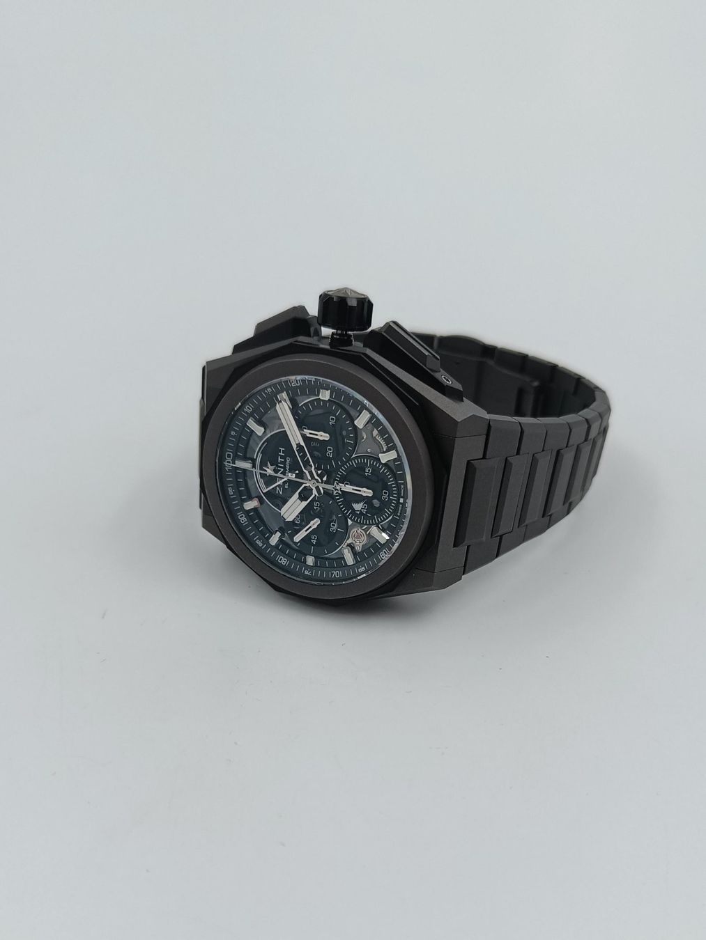 Zenith Orologi: ZENITH "DEFY EXTREME" MIT MIKROGESTRAHLTEM TITAN, 45 MM – Nuovo (secondo la descrizione) da Luzern venduto da EdiGem 6