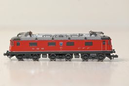 Re 6/6 rot Kato Spur N , läuft nicht mit OVP