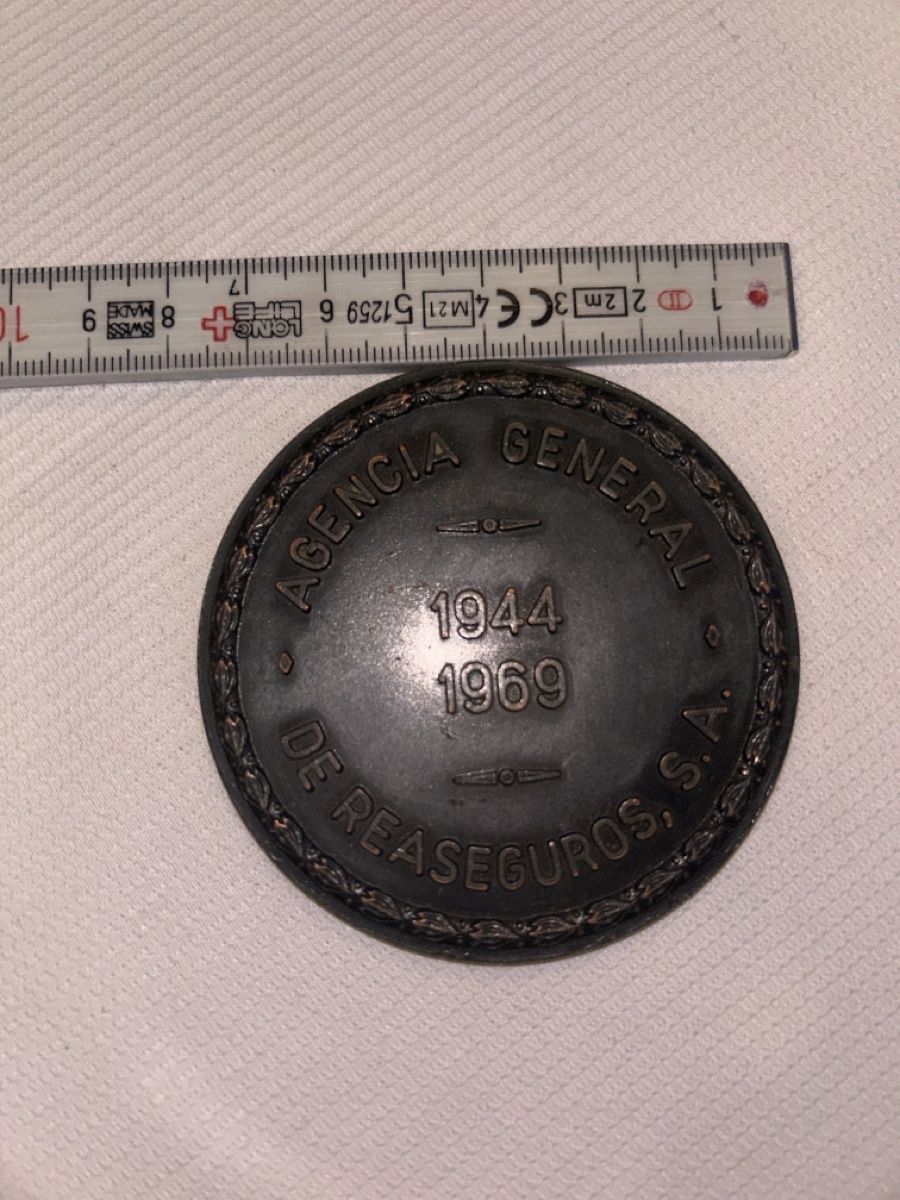 Médailles: Antike Medaille, Agencia General de Reaseguros, 1944-1969(I) – D'occasion à Aarau par bro_9zsg