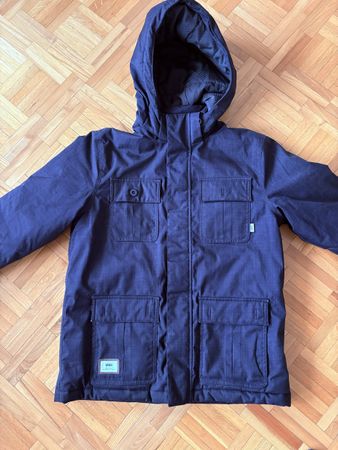 Veste d'hiver Vans, taille M, comme neuve, chaude!