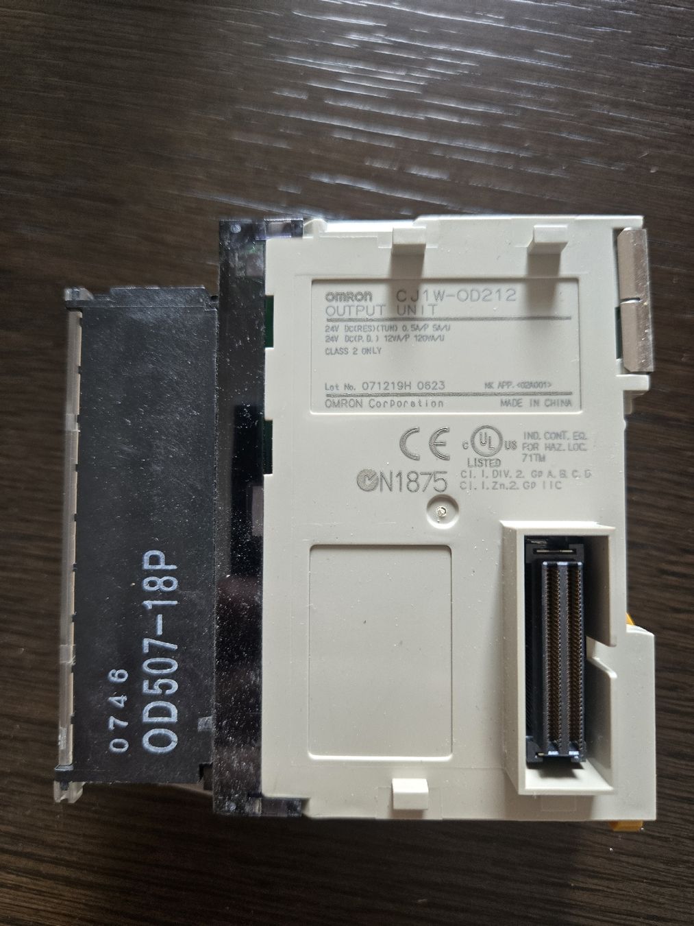 Omron Composants électroniques: OMRON CJ1W-OD212 Output Unit Used – D'occasion à Zürich par aut_kxd2 1