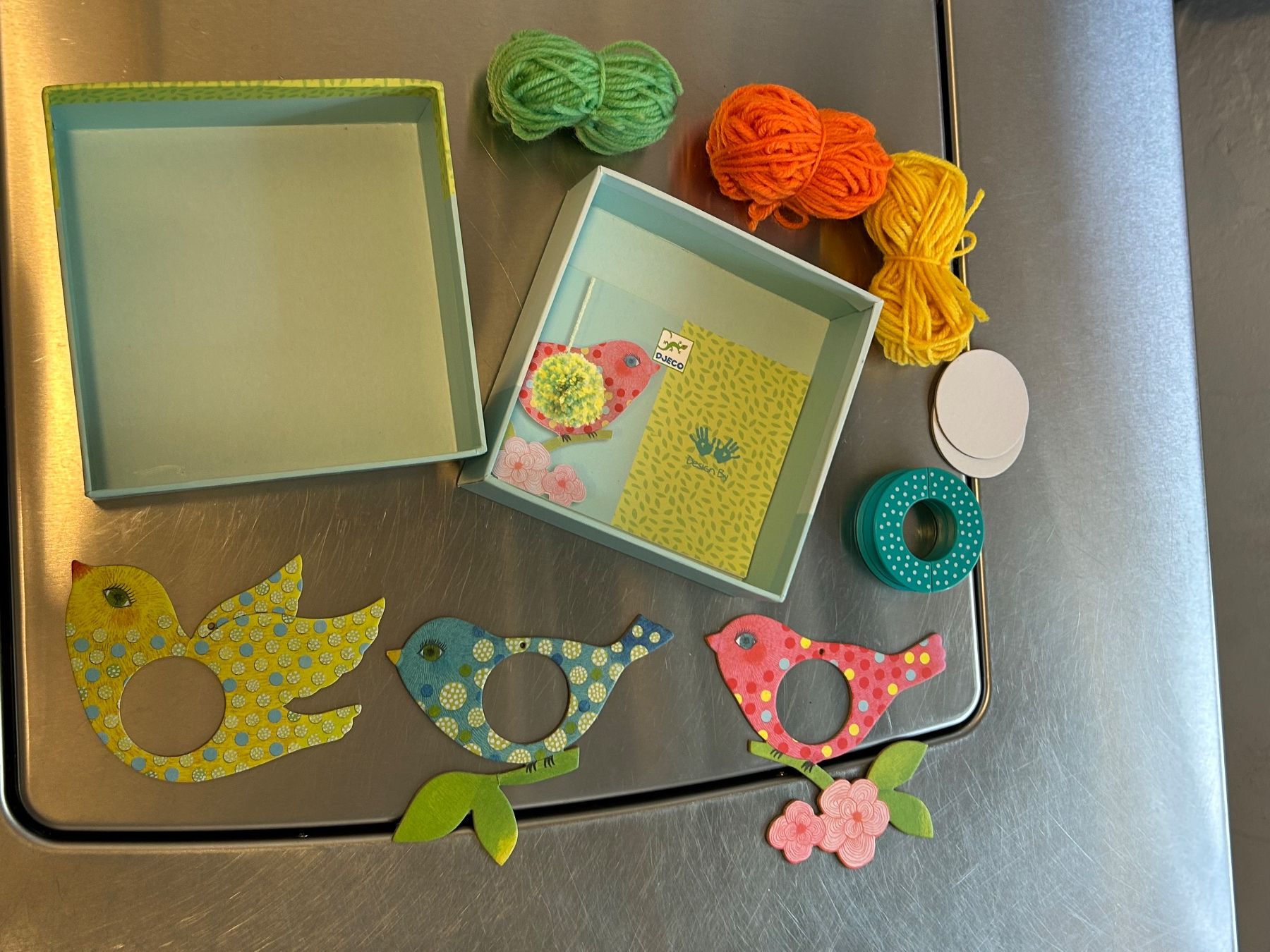 Kits de loisir créatif: Pompons Vögel Bastelset neuwertig – D'occasion à Wabern par belka72 1