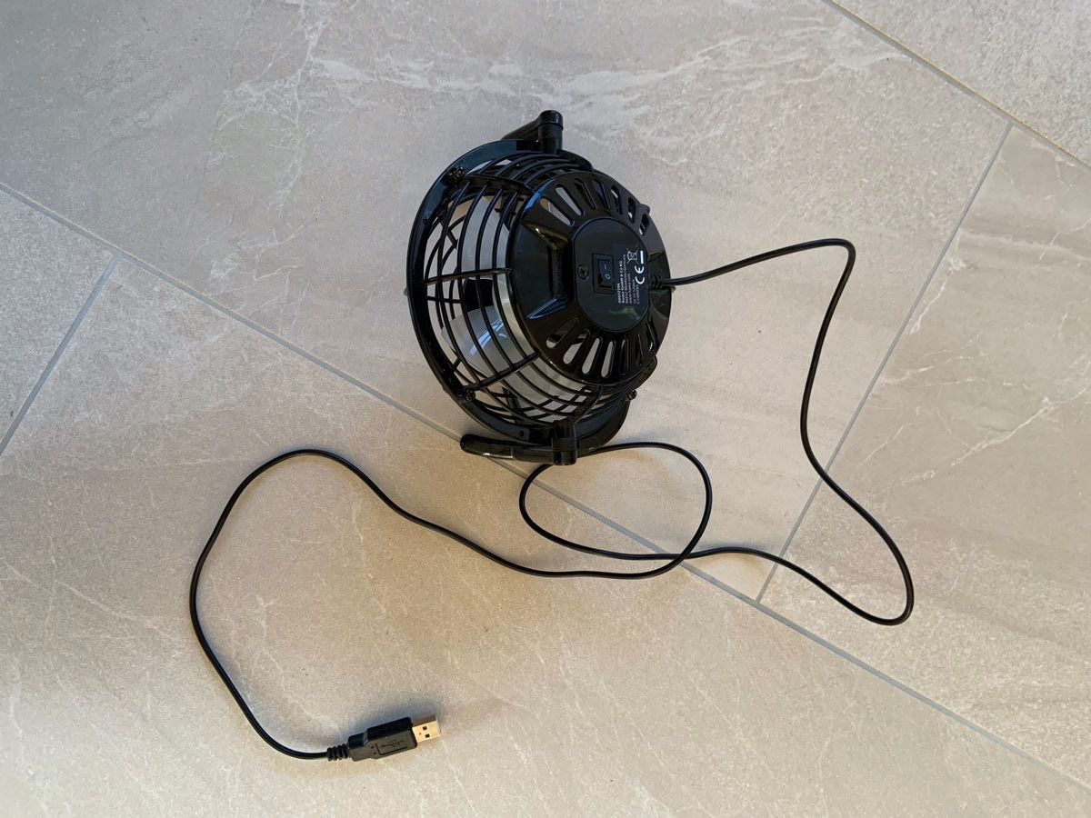 Hama Ventilateurs: Hama USB Tischventilator – D'occasion à Giswil par Pingu109 1