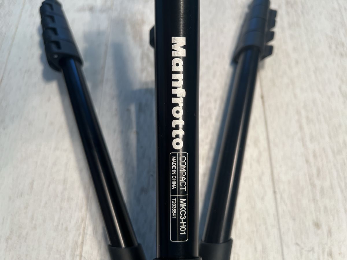 Manfrotto Stative & Stativköpfe: Manfrotto Mkc3-H01 Stativ – Gebraucht aus Huttwil von luk_9tdh 3