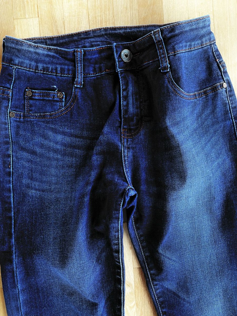 Jeans: LIQUIDATION !!! Jeans taille 36 ZED Jeans – D'occasion à Genève par pilarina 1