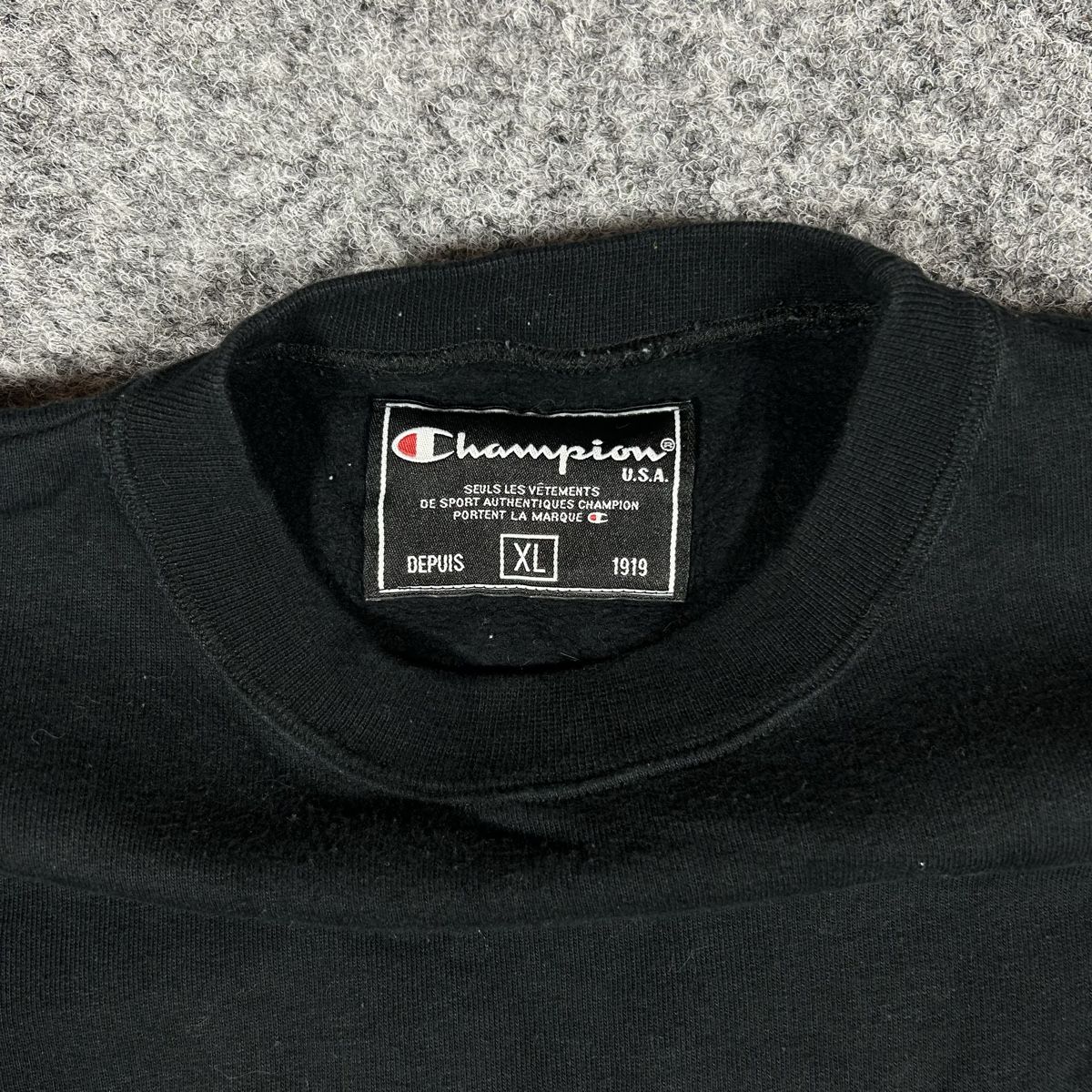 Champion Maglioni & Felpe: 90s champion sweaters – Nuovo (secondo la descrizione) da La Sagne NE venduto da Matlasape 3