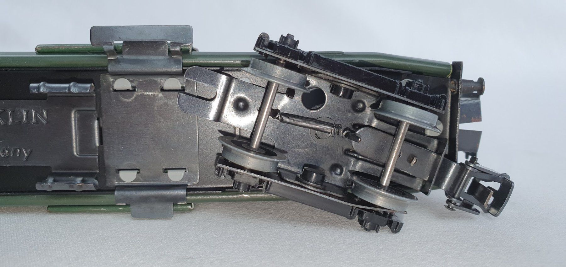 Märklin Modellini di ferrovie: 4017 SBB Leichtschnellzug-Gepäckwagen, Version: 1960 – Usato da Seon venduto da voAllBah 6