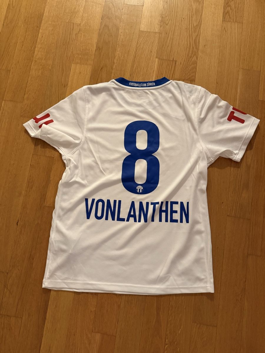 Nike Canottiere & Pantaloni: FCZ Trikot Vonlanthen Grösse S – Usato da Fehraltorf venduto da Bowling_54 1