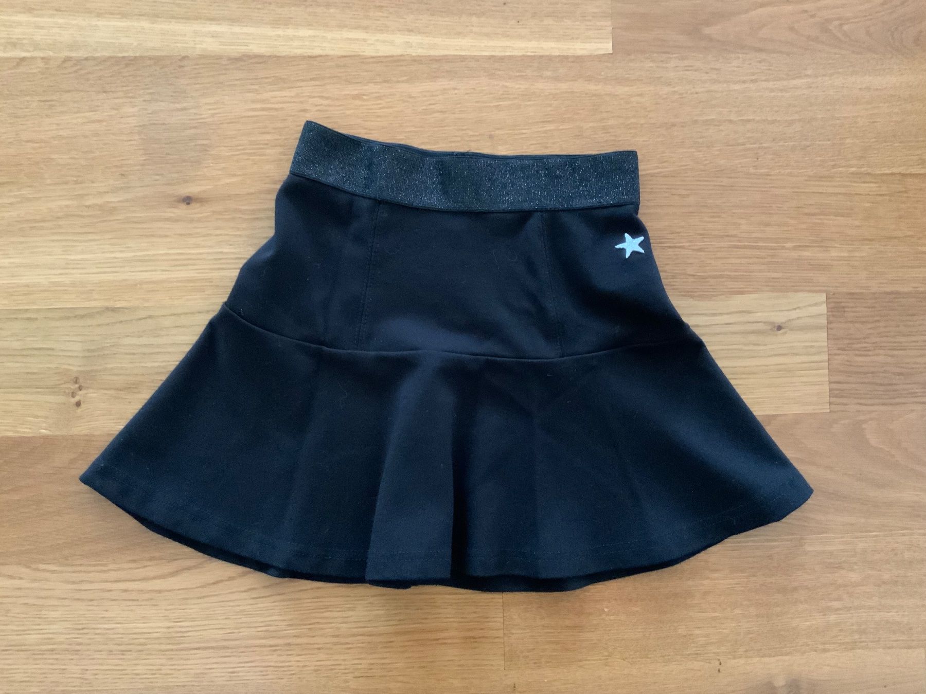 Kleider & Röcke: WE Fashion Röckli Gr. 134/140 – Gebraucht aus Niederstetten von Elmar77