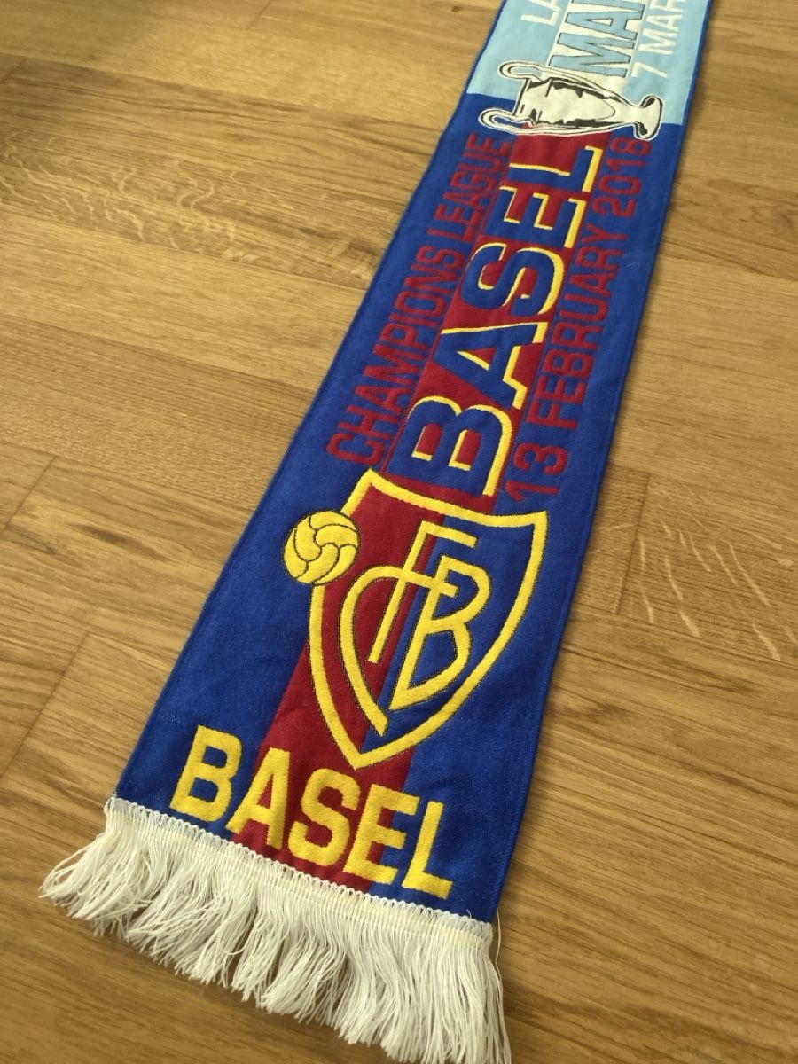 FC Basel Foulard & Sciarpe: FC Basel vs. Man City Schal – Usato da Basel venduto da OffPitchCollective 1